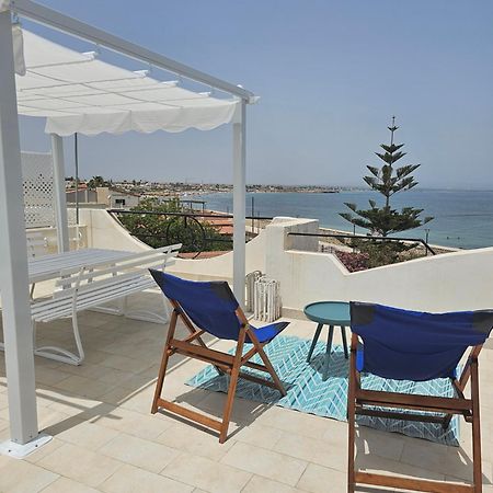 Seahorse In Marzamemi, Una Terrazza Sul Mare Appartement Buitenkant foto