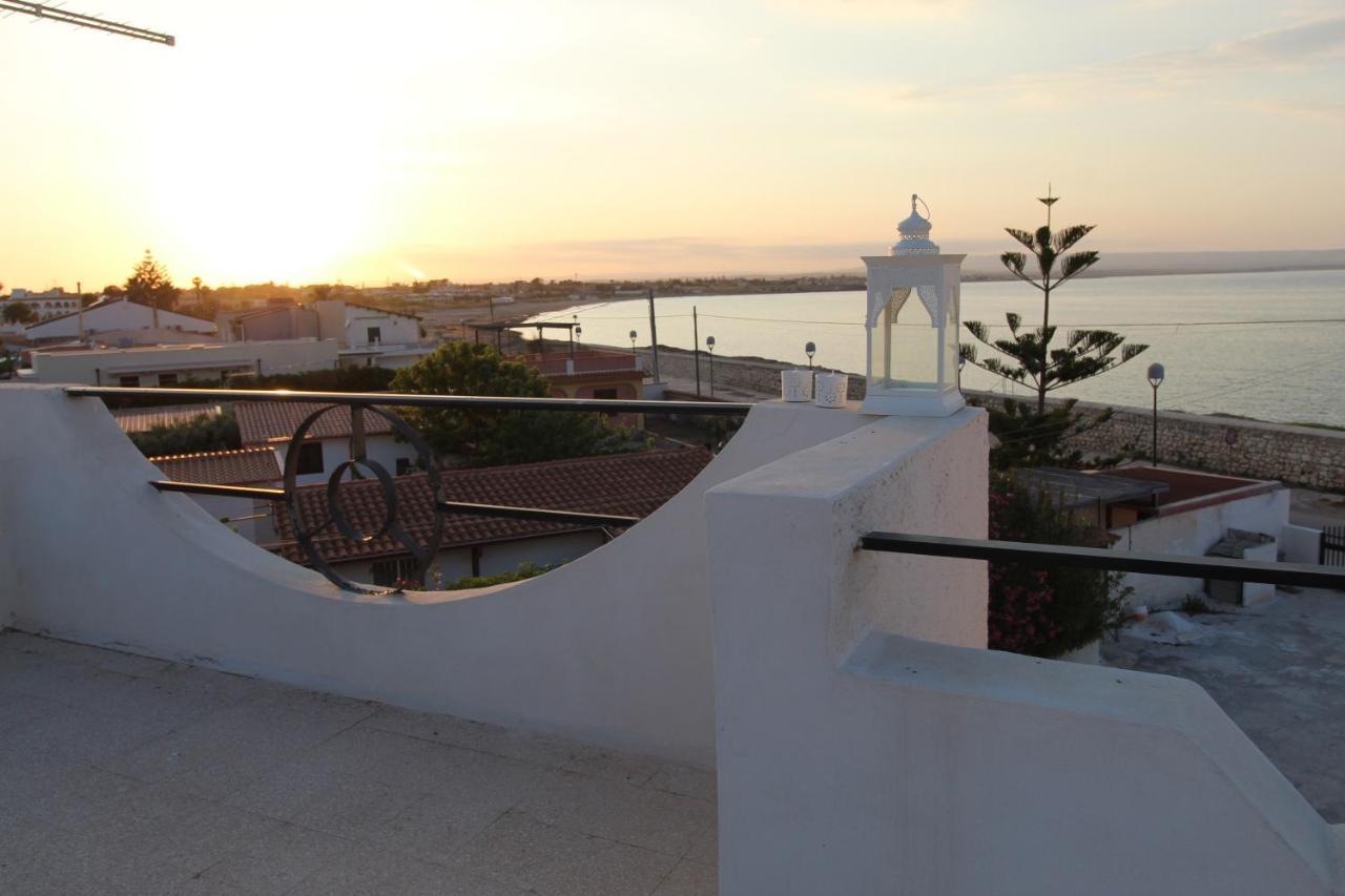 Seahorse In Marzamemi, Una Terrazza Sul Mare Appartement Buitenkant foto