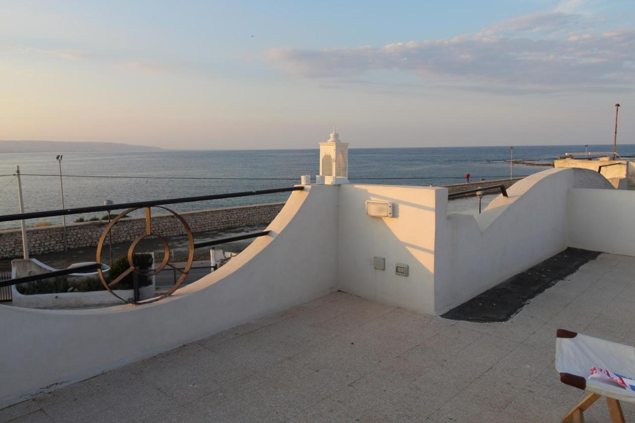 Seahorse In Marzamemi, Una Terrazza Sul Mare Appartement Buitenkant foto