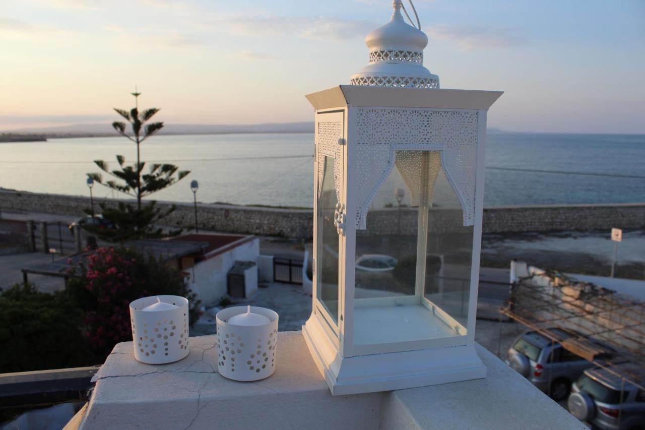 Seahorse In Marzamemi, Una Terrazza Sul Mare Appartement Buitenkant foto