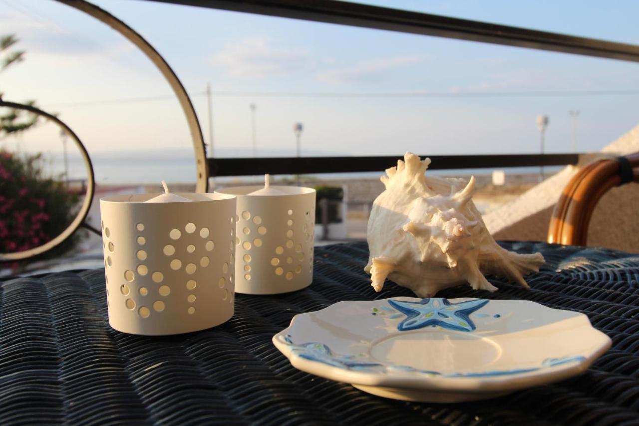 Seahorse In Marzamemi, Una Terrazza Sul Mare Appartement Buitenkant foto